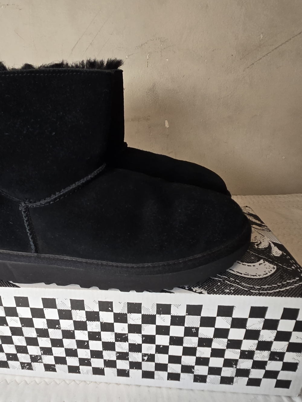 UGG Classic Mini Suede Ankle Boot in Black